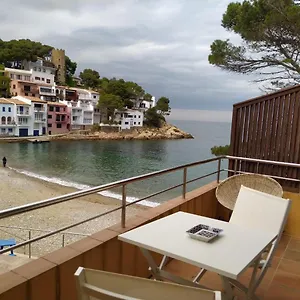 satuna-beach-casa.topcostabravahotels.com/